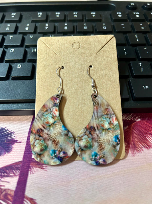 Curved Water Drop Earrings-Floral/Animal