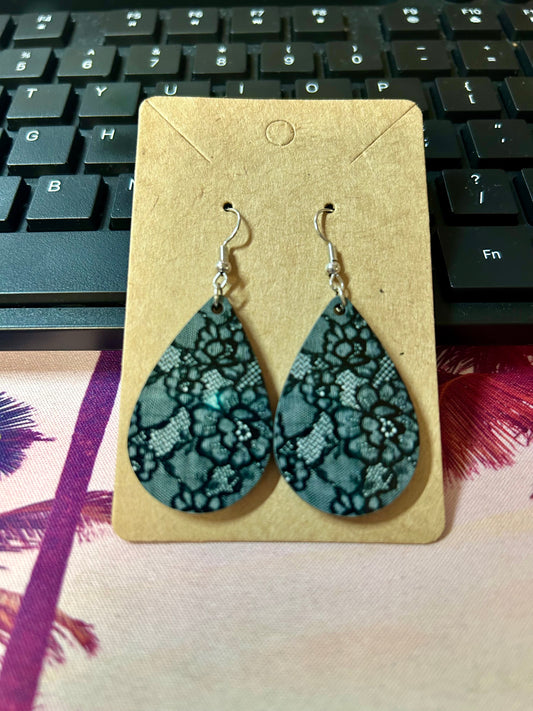 Tear Drop Earrings-Lace