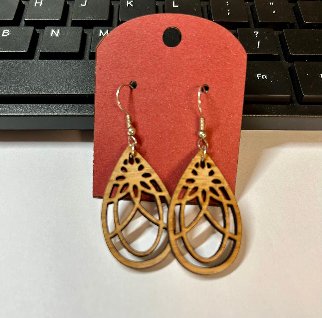 Teardrop Wood Carved Earrings-oval